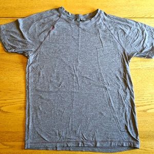 Rhone Reign T